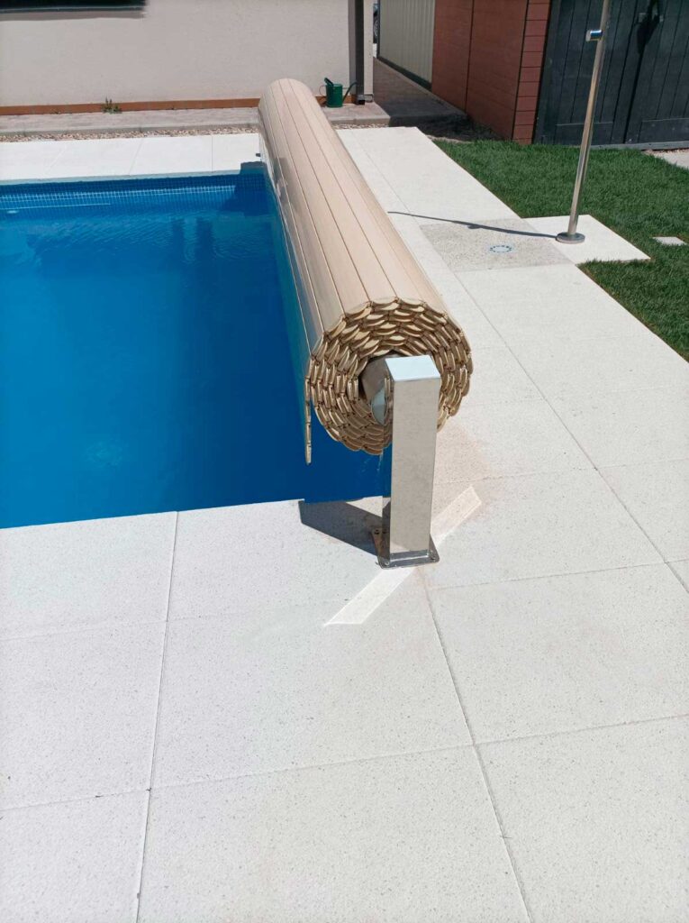 Cobertor de lamas para piscina