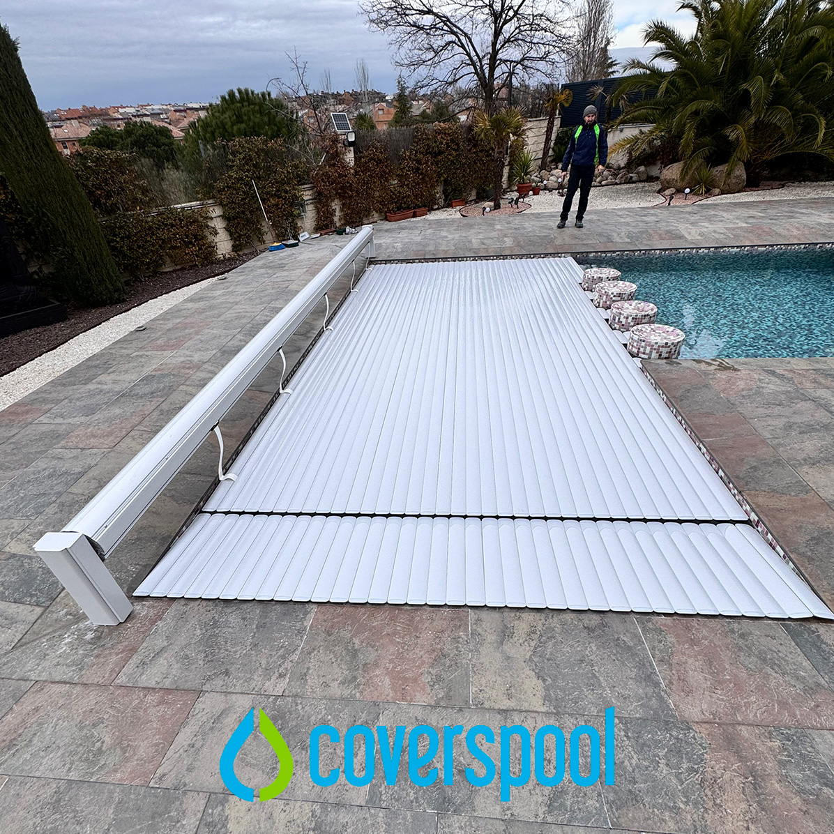 cubierta de piscina sin anclajes