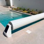 Cobertores de piscina automáticos
